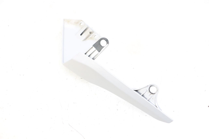 photo de LEFT UNDERSEAT PANEL YAMAHA MT-07 MT07 ABS 700 (2018 - 2020) - Alternative perspective