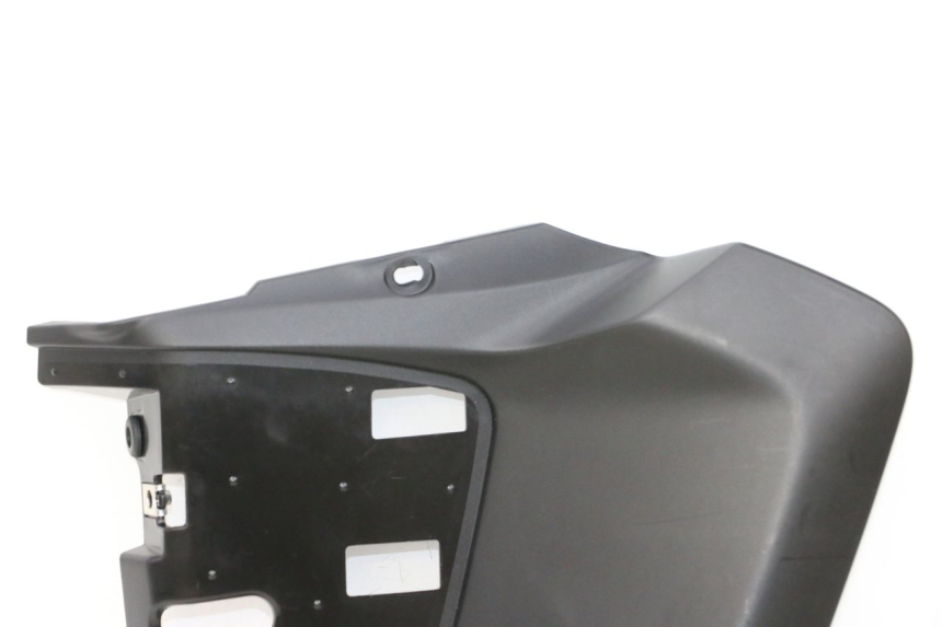 photo de LEFT UNDERSEAT PANEL YAMAHA NEO'S CORE 1 (2022 - 2026) - Distinctive features