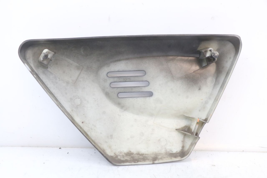 photo de LEFT UNDERSEAT PANEL ASTOR ORCAL 125 (2015 - 2017)