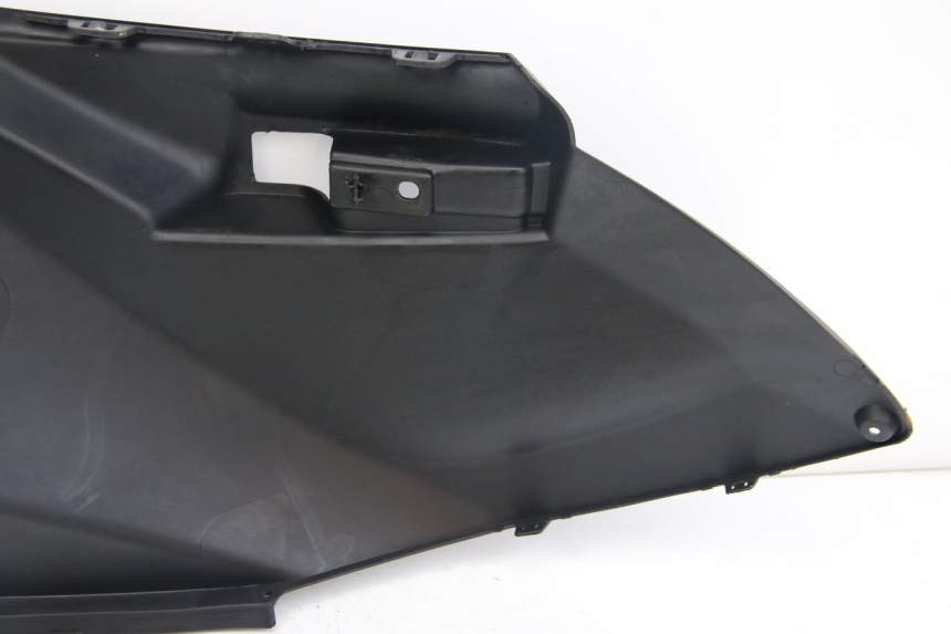 photo de LEFT UNDERSEAT COVER PEUGEOT CITYSTAR 50 (2013 - 2017)