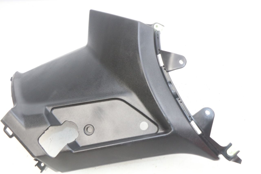 photo de LEFT UNDERSEAT COVER PEUGEOT KISBEE 4T 50 (2018 - 2022)