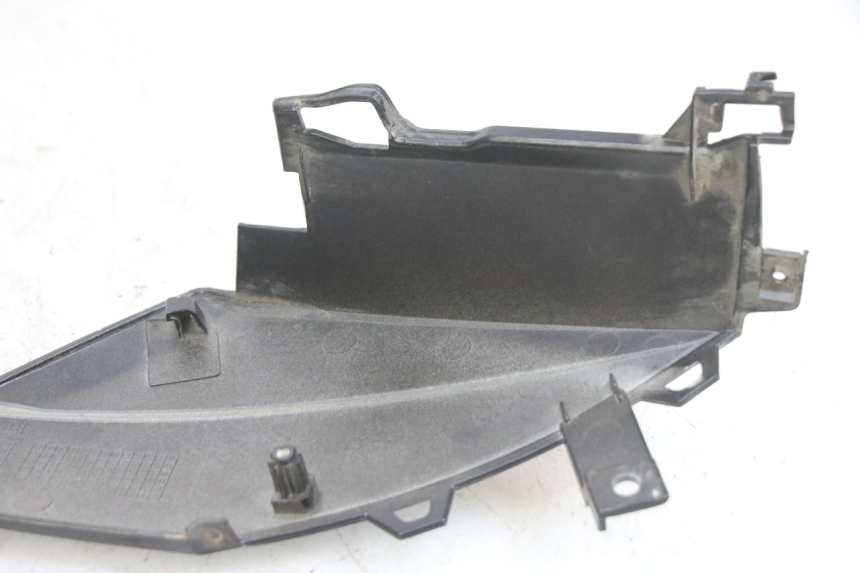 photo de LEFT UNDERSEAT COVER PEUGEOT SPEEDFIGHT 4 4T 50 (2015 - 2019)