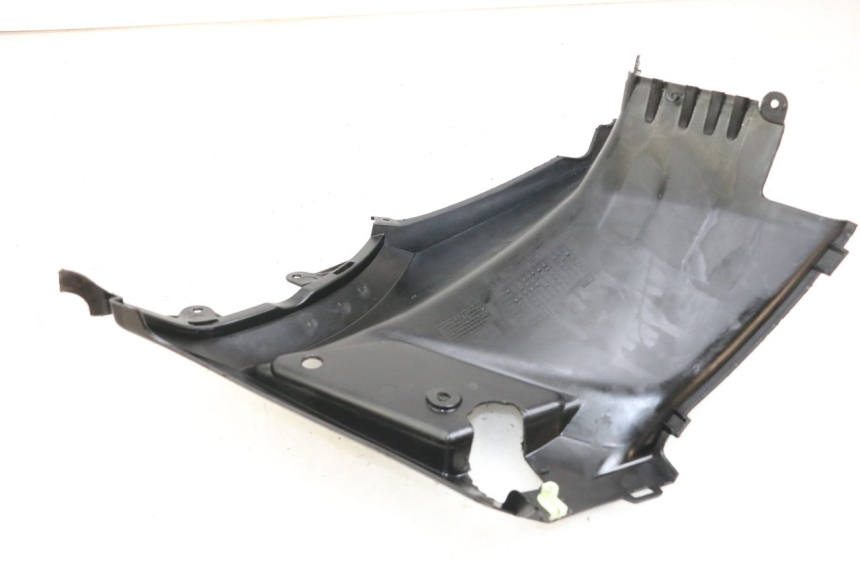 photo de LEFT UNDERSEAT PANEL PEUGEOT STREETZONE I 2T 50 (2018 - 2020)