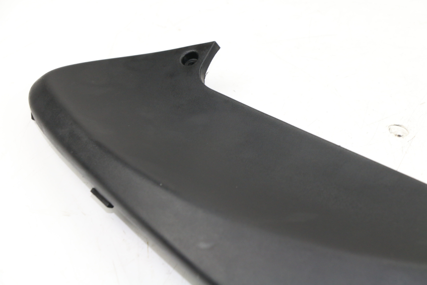 photo de LEFT UNDERSEAT PANEL PIAGGIO FLY 2T 50 (2004 - 2017)