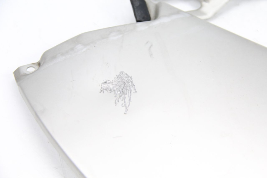 photo de LEFT UNDERSEAT PANEL BMW R GS 1200 (2005 - 2007)
