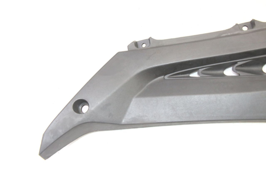 photo de LEFT UNDERSEAT PANEL MAG POWER R-STREET 50 (2016 - 2025)