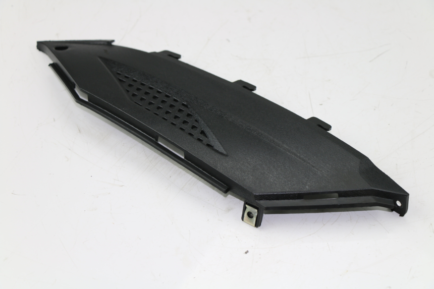 photo de LEFT UNDERSEAT PANEL RIDE RACE 2T 50 (2012 - 2017)