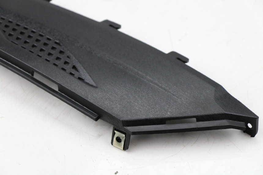 photo de LEFT UNDERSEAT PANEL RIDE RACE 2T 50 (2012 - 2017)