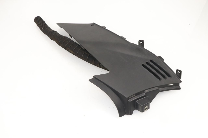 photo de LEFT UNDERSEAT COVER DAELIM S2 FI 125 (2008 - 2017)