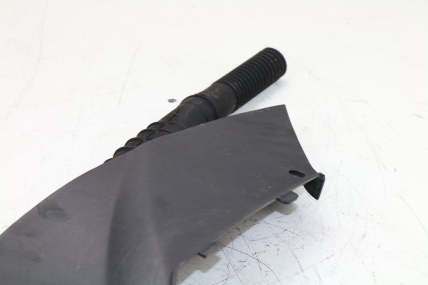 photo de LEFT UNDERSEAT COVER DAELIM S2 FI 125 (2008 - 2017)