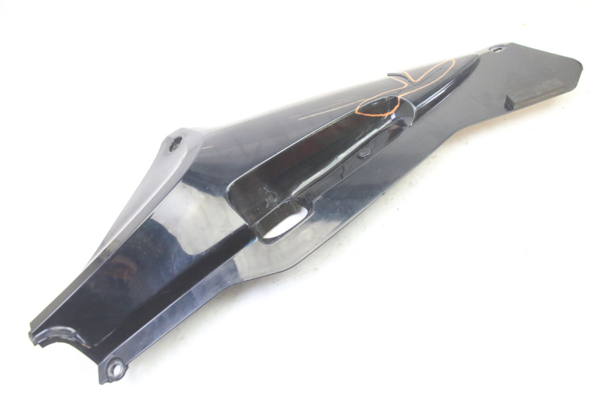 photo de LEFT UNDERSEAT PANEL HONDA ST PAN EUROPEAN 1300 (2002 - 2013)