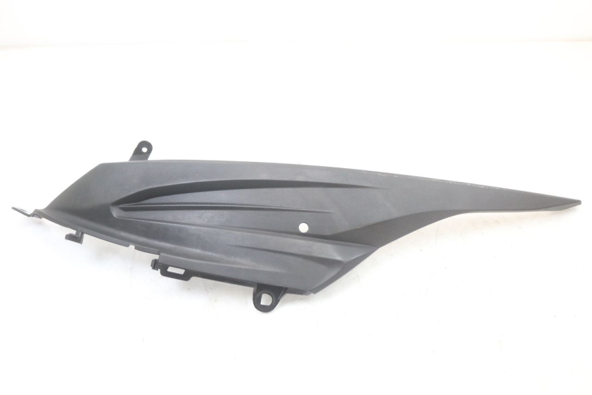 photo de LEFT UNDERSEAT PANEL SUZUKI ADDRESS 110 (2015 - 2020)