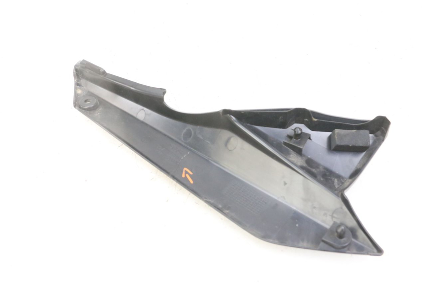 photo de LEFT UNDERSEAT PANEL SUZUKI GSX F GSXF 650 (2007 - 2015)