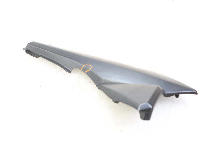 photo de LEFT UNDERSEAT PANEL SUZUKI GSX F GSXF 650 (2007 - 2015)