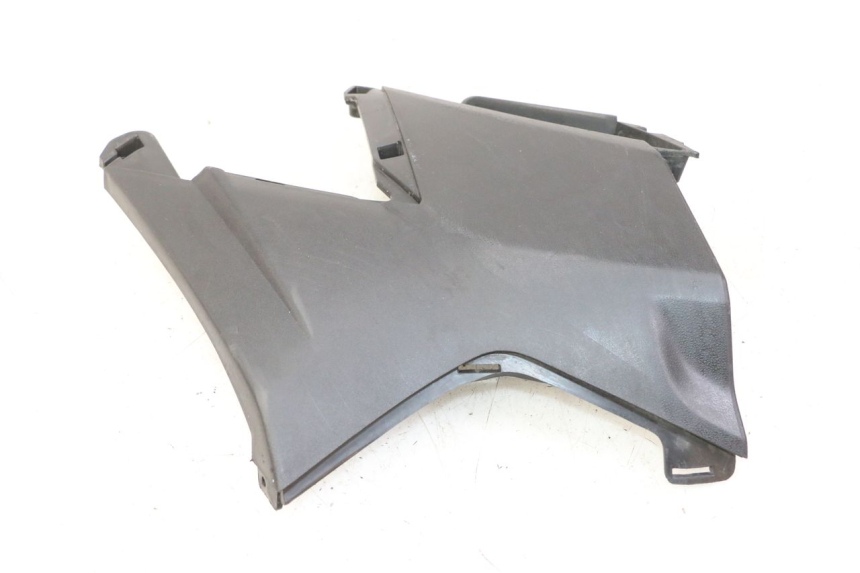 photo de LEFT UNDERSEAT COVER APRILIA SXR 50 (2021 - 2023)