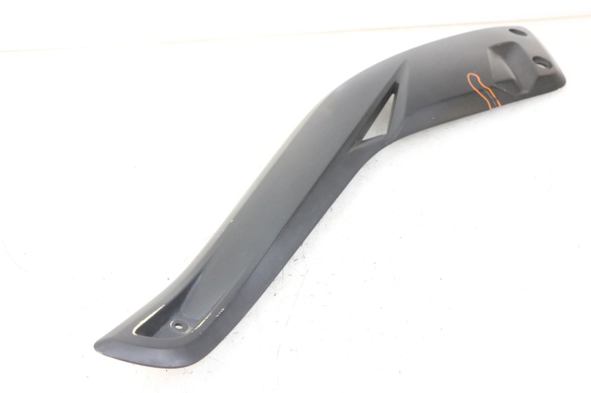 photo de LEFT UNDERSEAT PANEL YAMAHA X-MAX XMAX ABS 250 (2010 - 2014)
