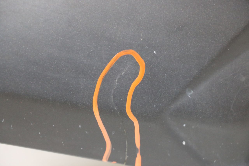 photo de LEFT UNDERSEAT PANEL YAMAHA X-MAX XMAX ABS 250 (2010 - 2014)