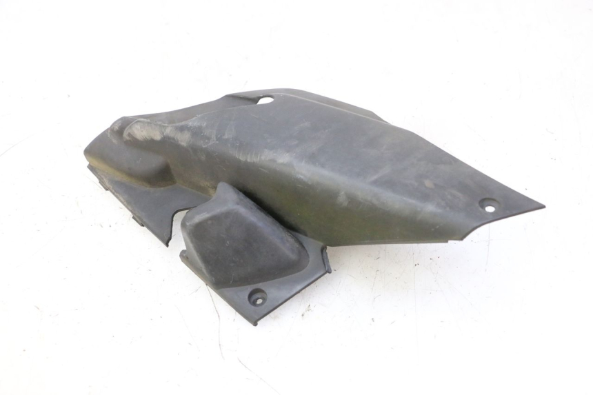 photo de LEFT UNDERSEAT COVER YAMAHA X-MAX XMAX 250 (2006 - 2009)