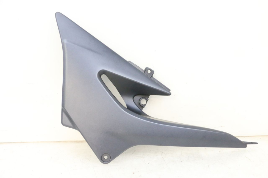 photo de LEFT UNDERSEAT PANEL KAWASAKI ZR 7 750 (1999 - 2001) - Main view