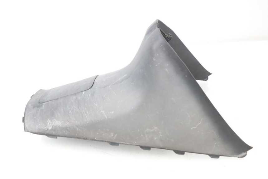 photo de UNDERSEAT COVER HONDA BALI EX 100 (1996 - 2000)
