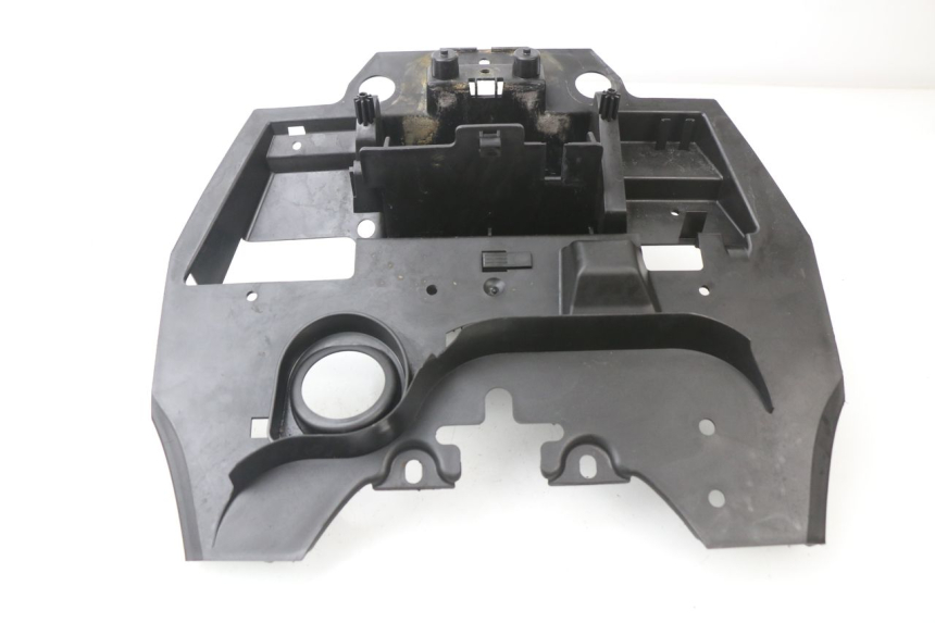photo de UNDERSEAT PANEL PEUGEOT JET FORCE CARBU 50 (2003 - 2016)