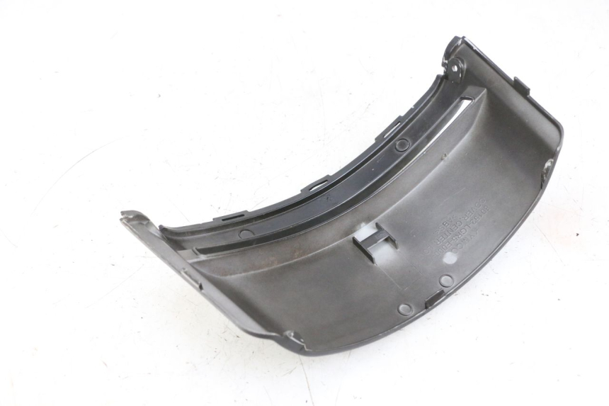 photo de UNDERSEAT COVER KYMCO LIKE 125 (2009 - 2016) - Zoom on usage condition