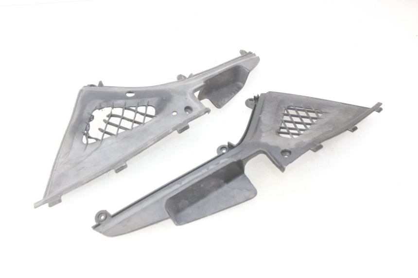 photo de UNDERSEAT COVER KYMCO PEOPLE 250 (2004 - 2008)