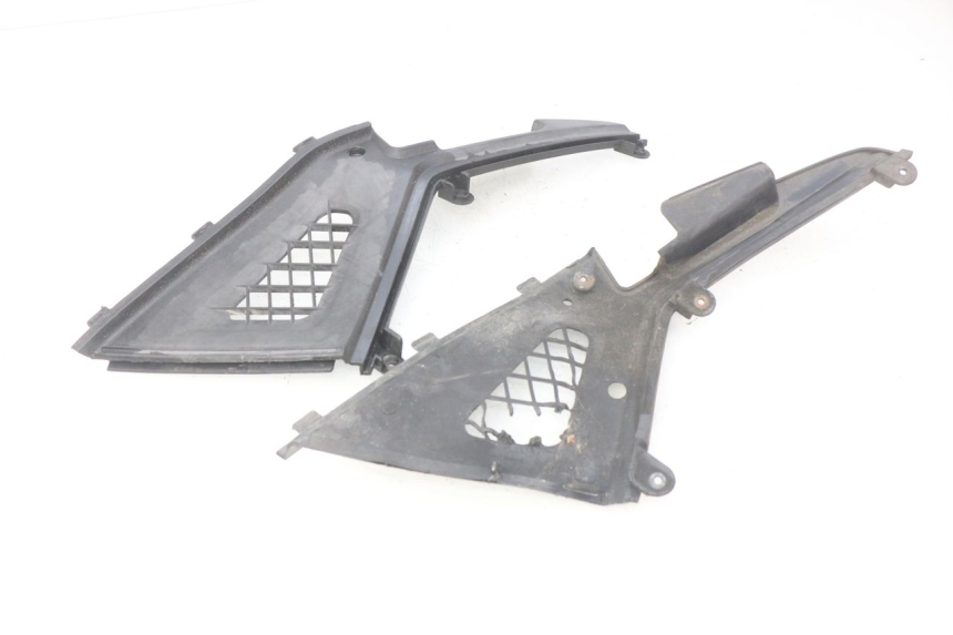 photo de UNDERSEAT COVER KYMCO PEOPLE 250 (2004 - 2008)