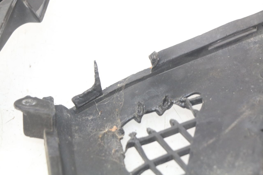 photo de UNDERSEAT COVER KYMCO PEOPLE 250 (2004 - 2008)