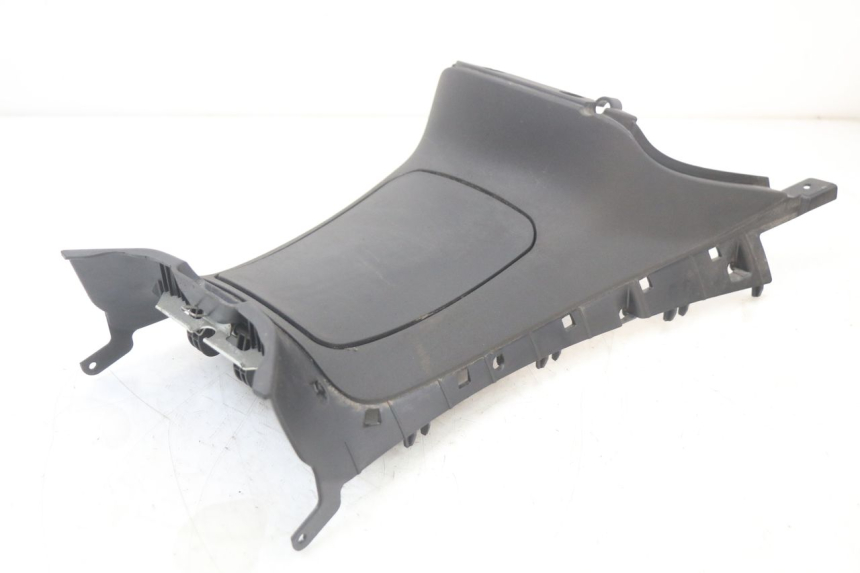 photo de UNDERSEAT PANEL PIAGGIO MP3 HPE 350 (2018 - 2020)