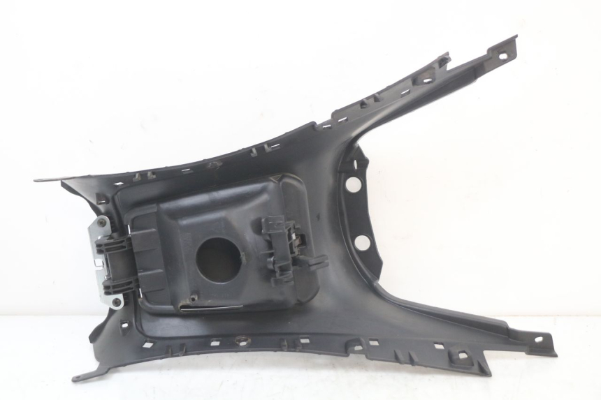 photo de UNDERSEAT PANEL PIAGGIO MP3 HPE 350 (2018 - 2020)