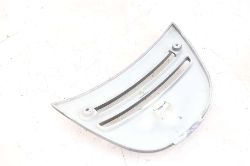 photo de UNDERSEAT PANEL EFUN PUSA 1 - Component detail