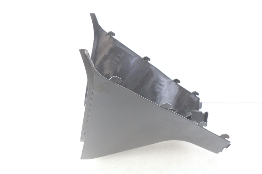 photo de UNDERSEAT COVER RIDE KALLIO 50 (2010 - 2019)