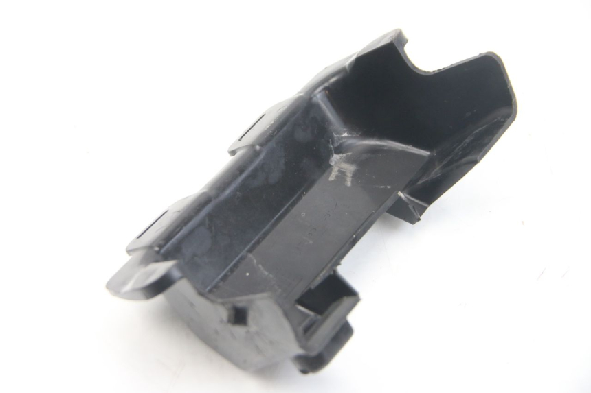 photo de UNDERSEAT PANEL SUZUKI SV S 650 (1999 - 2002)