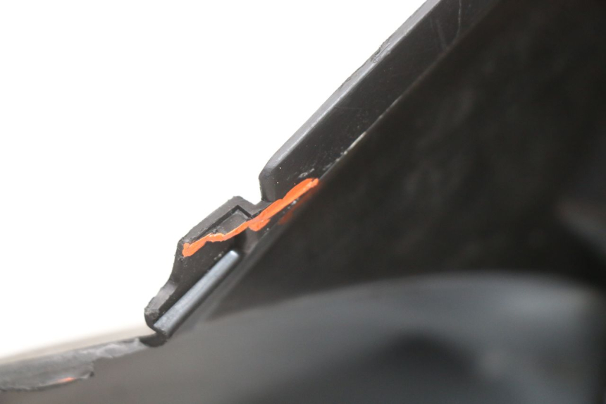 photo de UNDERSEAT COVER PEUGEOT VIVACITY NEW 4T 50 (2008 - 2017)