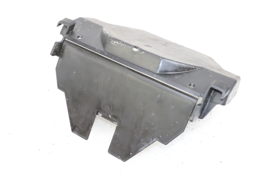 photo de UNDERSEAT PANEL YAMAHA XJ F 900 (1983 - 1994)
