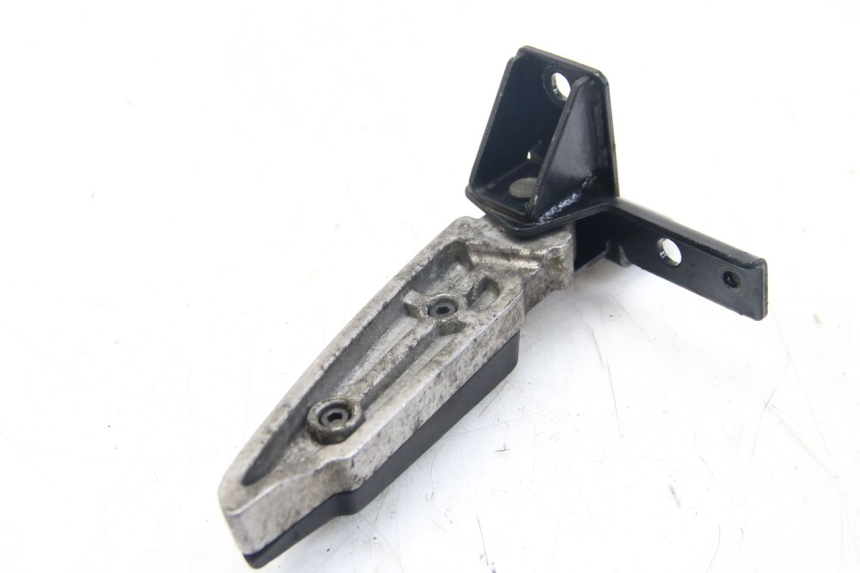 photo de RIGHT REAR FOOTREST PEUGEOT CITYSTAR 125 (2011 - 2017)