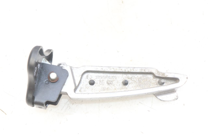 photo de RIGHT REAR FOOTREST PEUGEOT DJANGO 4T 50 (2014 - 2019)