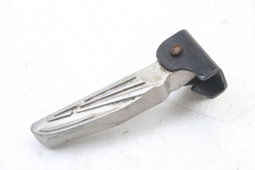 photo de REAR RIGHT FOOTREST SYM FIDDLE 3 III 125 (2014 - 2020) - Component detail