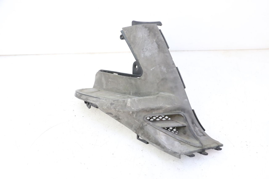 photo de REAR RIGHT FOOTREST KYMCO GRAND DINK 125 (2002 - 2007)