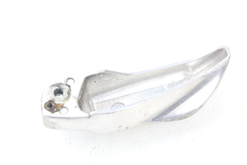 photo de REAR RIGHT FOOTREST HONDA NHX LEAD 110 (2008 - 2010)