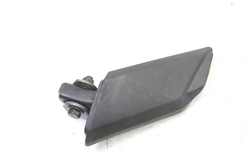 photo de REAR RIGHT FOOTREST PEUGEOT KISBEE 2T 50 (2018 - 2022)