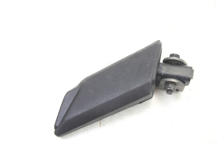 photo de REAR RIGHT FOOTREST PEUGEOT KISBEE 2T 50 (2018 - 2022)