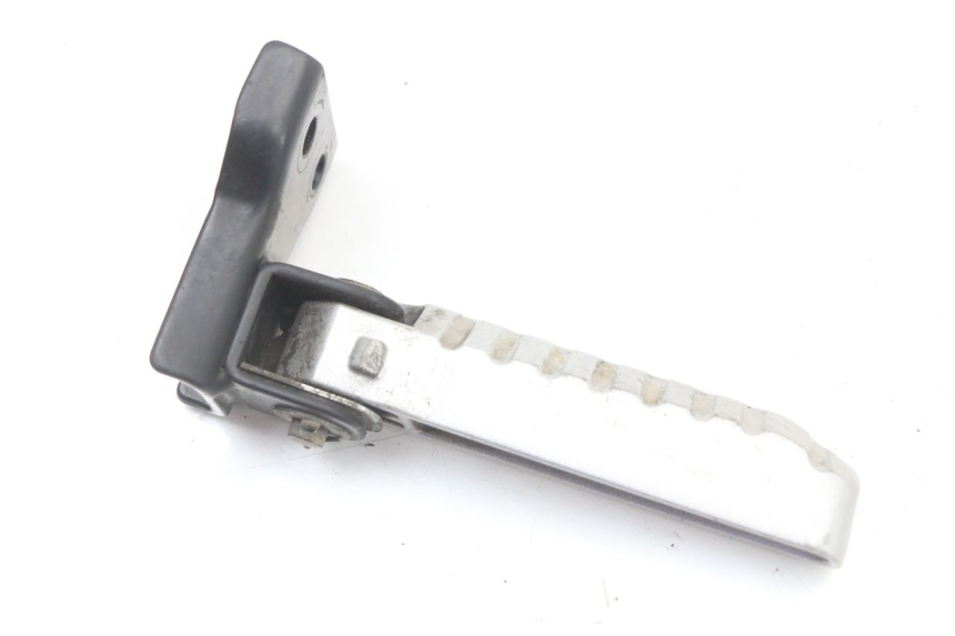 photo de REAR RIGHT FOOTREST LONGJIA EASY MAX 125 (2020 - 2024)