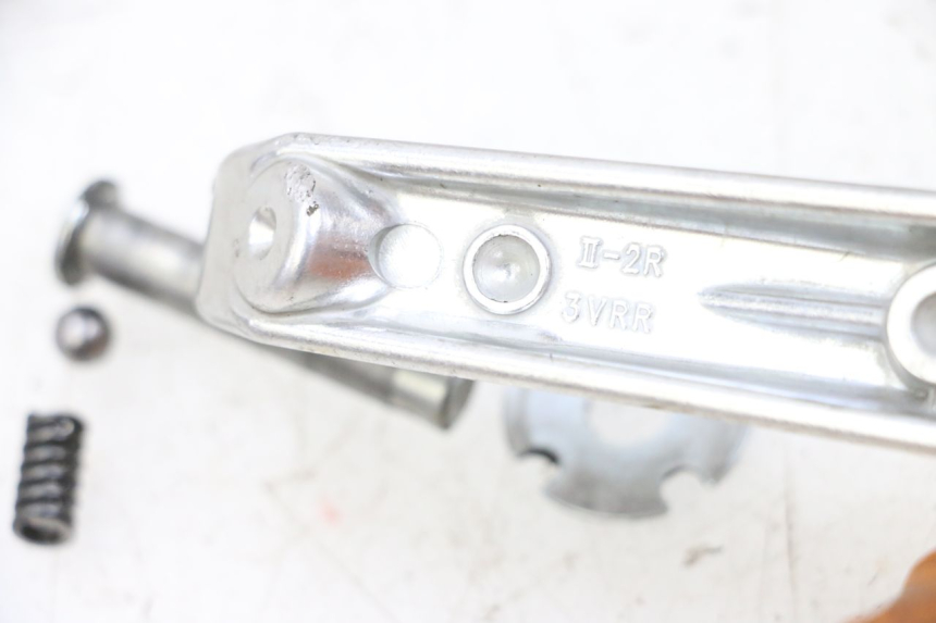 photo de REAR RIGHT FOOTREST YAMAHA MT-07 MT07 ABS 700 (2018 - 2020) - Component detail