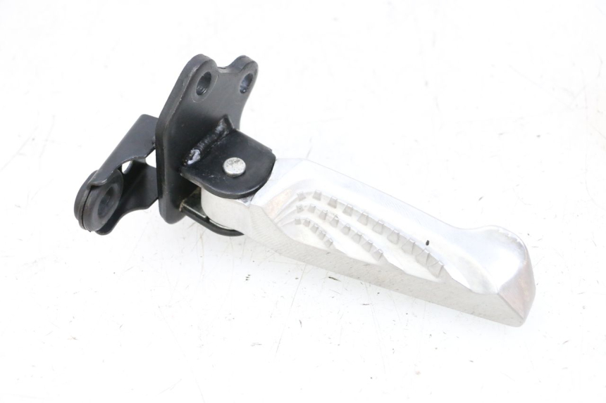 photo de REAR RIGHT FOOTREST YAMAHA NEO'S CORE 1 (2022 - 2026) - Main view