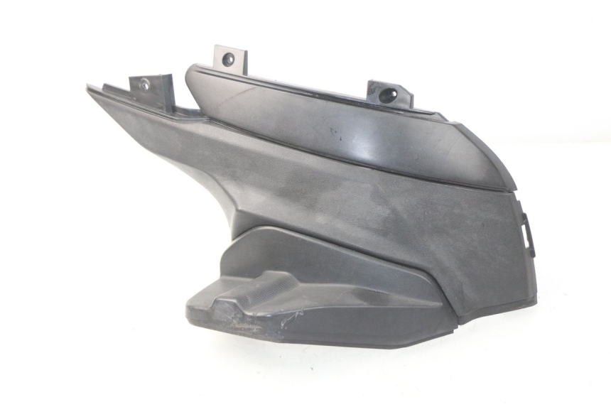 photo de REAR RIGHT FOOTREST PIAGGIO NEW TYPHOON 50 (2010 - 2017)