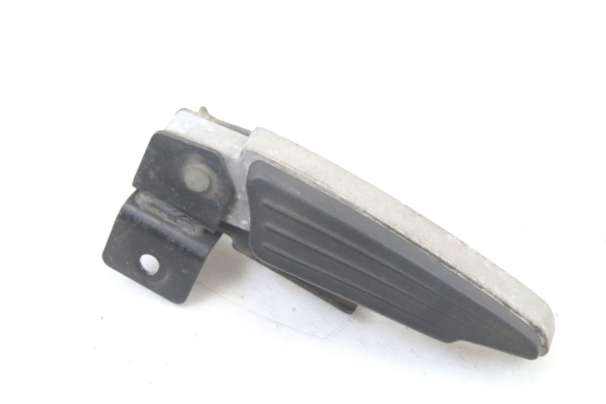 photo de REAR RIGHT FOOTREST PEUGEOT SATELIS 125 (2013 - 2018)