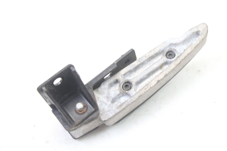 photo de REAR RIGHT FOOTREST PEUGEOT SATELIS 125 (2013 - 2018)
