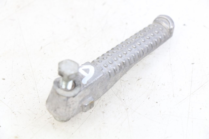 photo de REAR RIGHT FOOTREST PEUGEOT TKR TREKKER FURIOUS 50 (2005 - 2014)
